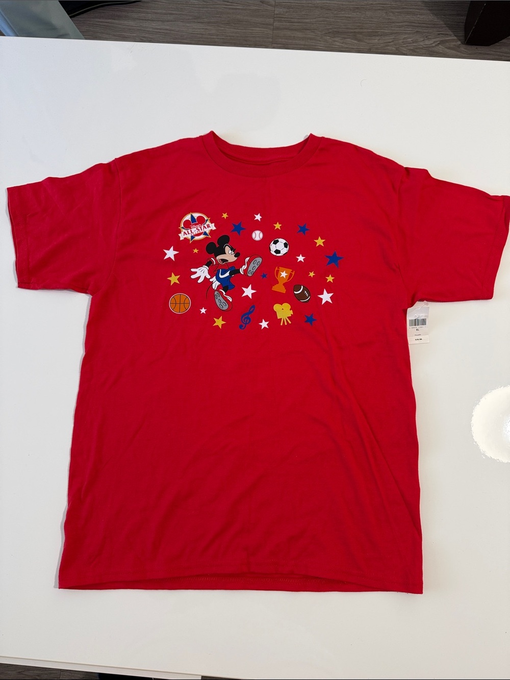 Disney Boys Red Mickey Mouse Multi-Sport Graphic Tee Sz XL